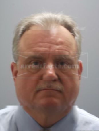 Jeffrey A Huntoon