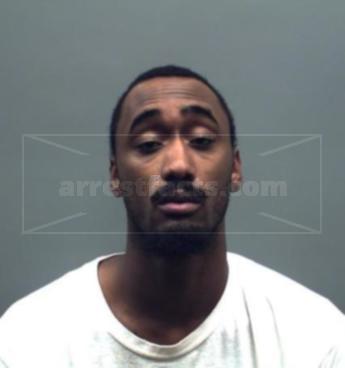 Marquette La Tre Moore
