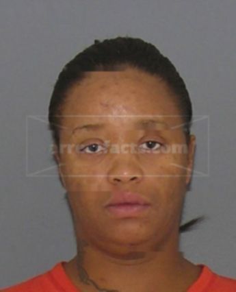 Chewanna Henderson