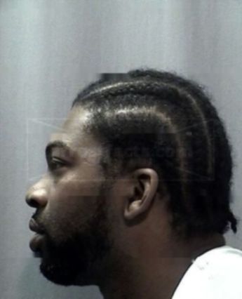 Roderick D Leaper