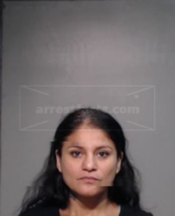 Linda Delgado Rosales