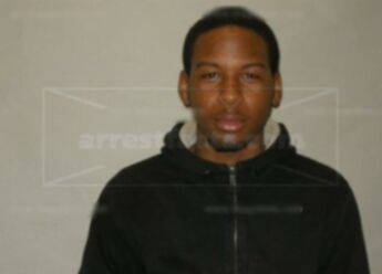 Deandre L Avery