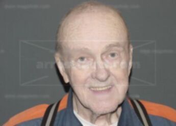 Joseph H Bennett Sr