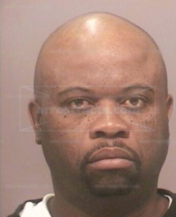 Willie J Cobbs