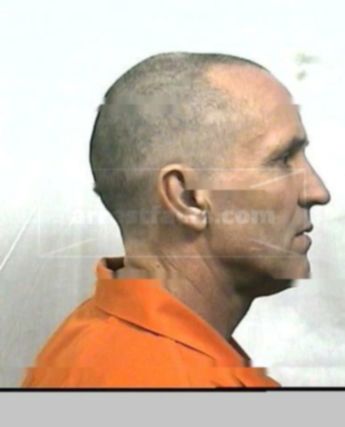 Raymond D Hulsey