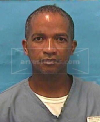 Victor C Casilla