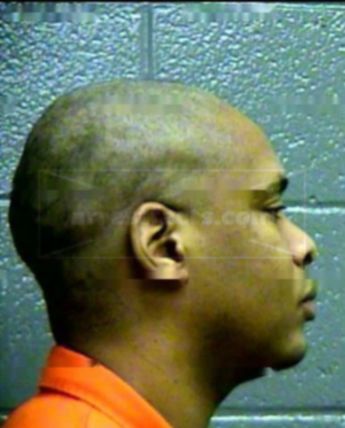 Robert T Braggs