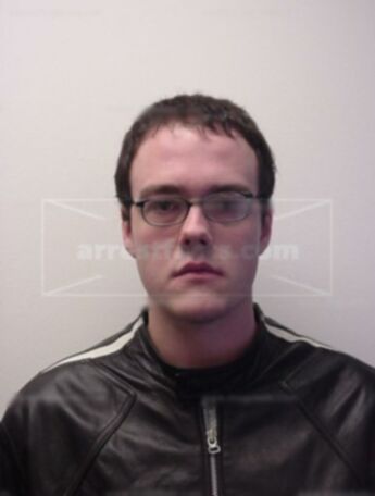 Dustin D Davis