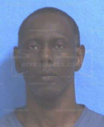 Deon Dennis