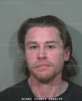 Christopher L Newlin