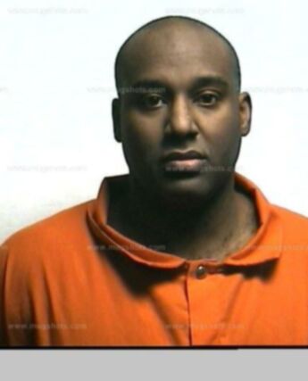 Jamarro L Wright