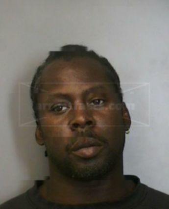 Robert J Truesdale