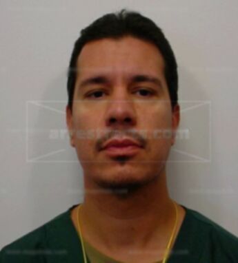 Kelly P Saldivar