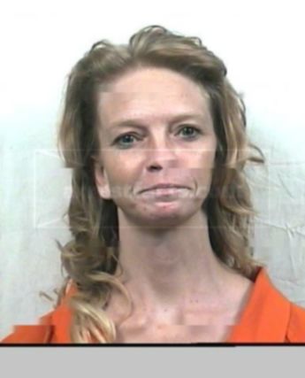 Cindy M Batt