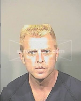 Ronald M Sandusky