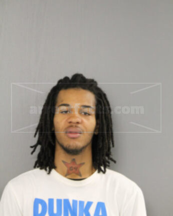 Orlando P Wade