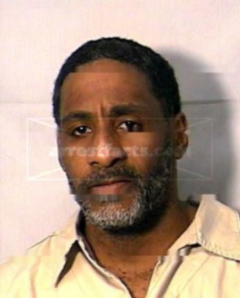 Roger J Ross