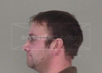 Seth R Braker