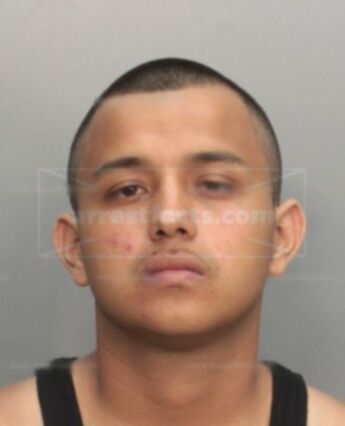 Eddy Alexander Salinas