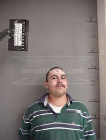 Miguel Muniz Jr.