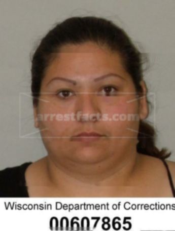 Claudia C Deleon