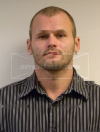 Kenneth Holeton Jr.