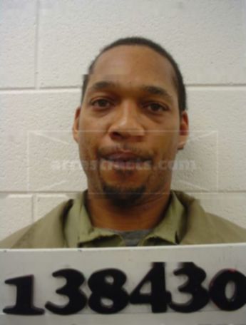 Bennie L Gamble