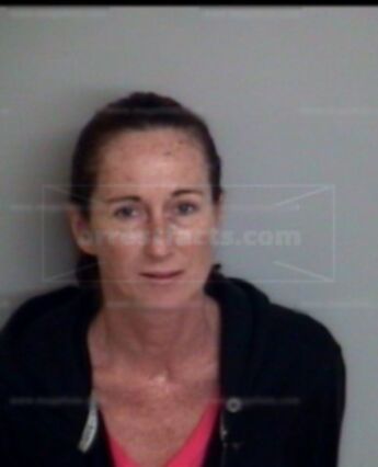Lisa M Drinkwater