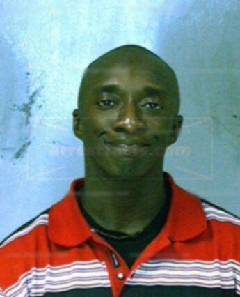 Carlos Roberto Small