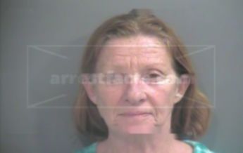 Dixie Quinones