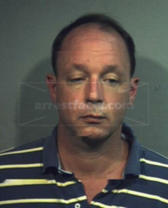 Kenton Lee Luedeke