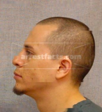Efrain M Flores-Diaz