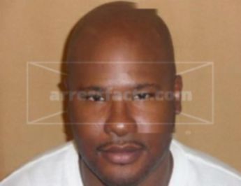 Mario V Fentress