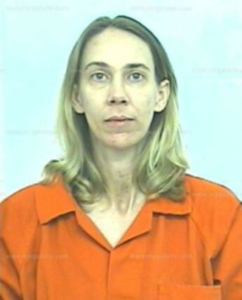 Laura M Bryant
