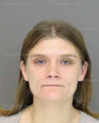 Elizabeth Nicole Davis